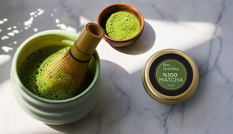 Soğuk Matcha Nasıl Hazırlanır? Yaz İçin 3 Şekersiz Matcha Tarifi